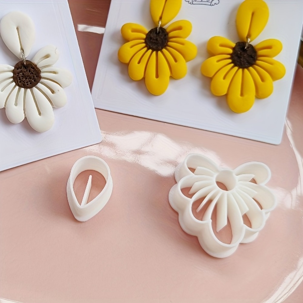 Nail Art Elegant - 2 adet zarif çiçek şeklindeki polimer