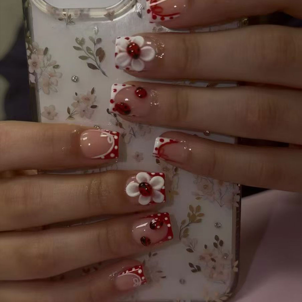 Set Başına 24 Adet. Dikdörtgen - Nail Art Halal incelemesi ve fiyatı
