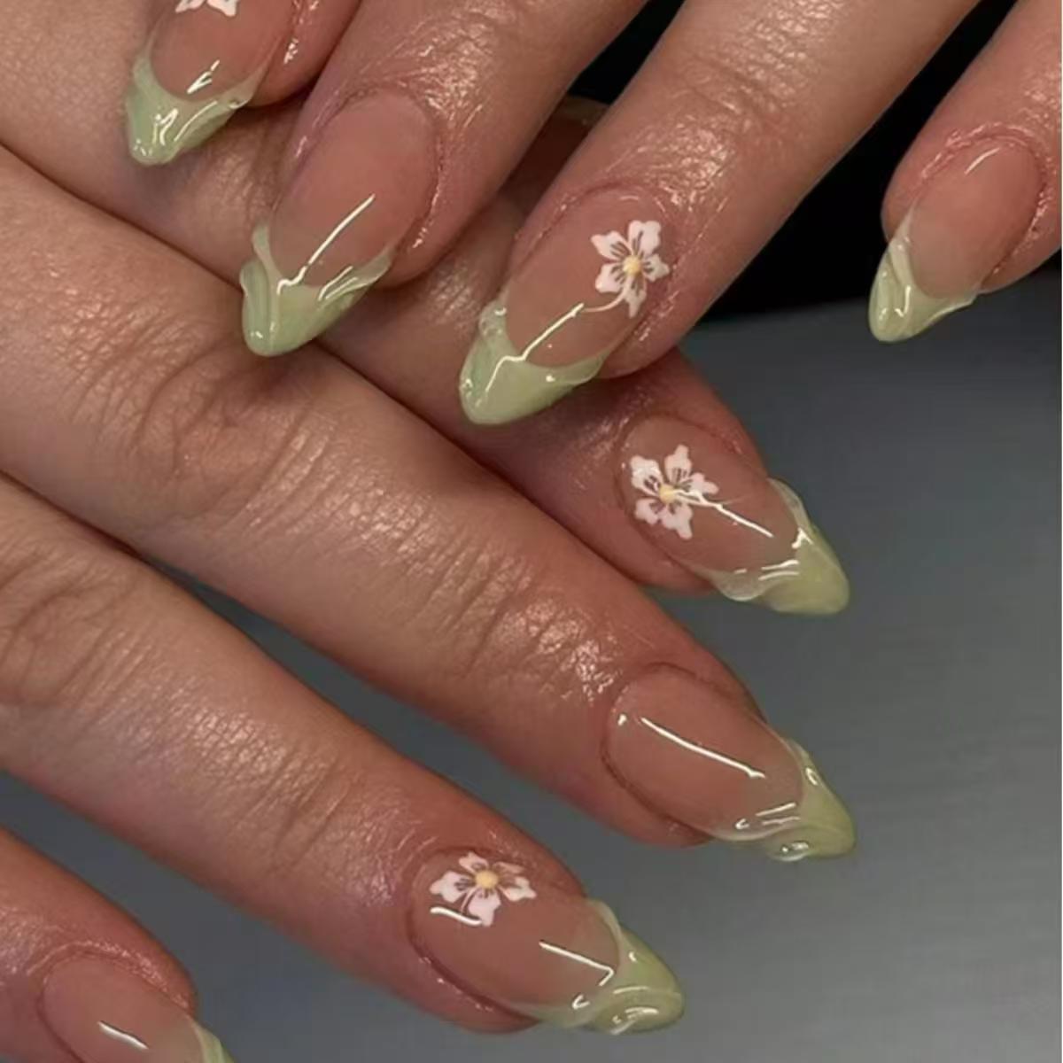 24 adet Basit Yeşil Fransız Sa - Nail Art Oval incelemesi ve fiyatı