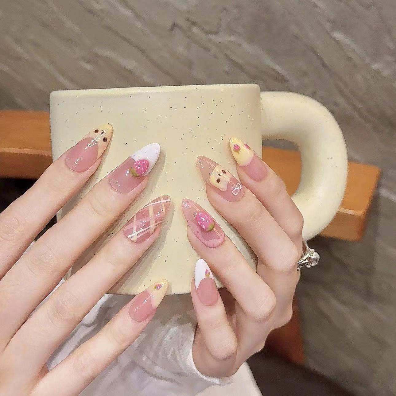 10 adet Saf El Preslenmiş Orta - Nail Art Oval incelemesi ve fiyatı